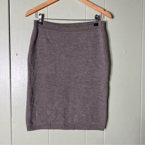 Vintage Salvatore Ferragamo knit 100% wool pencil skirt beige size‎ small Italy